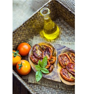 tomatoes-P89NZB6_(1)_edited